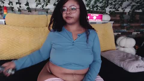 Khaya online show from February 12, 1:49 pm