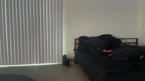 Khmer Doll online show from January 29, 9:39 pm