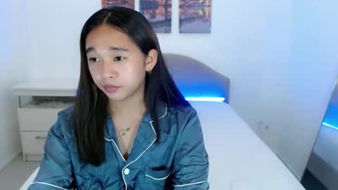 i love angel online show from October 6, 11:09 pm