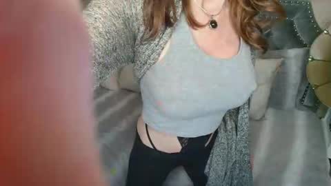 Kia Rose online show from February 2, 12:42 am