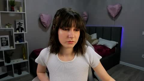 Kika online show from April 4, 2:27 pm