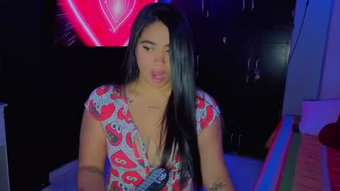 kim_20coliie online show from April 14, 9:37 pm