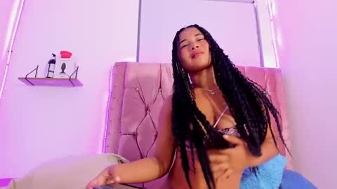 kim online show from March 8, 6:09 am