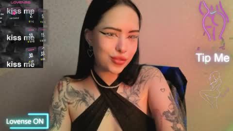 Kim online show from April 11, 9:07 pm