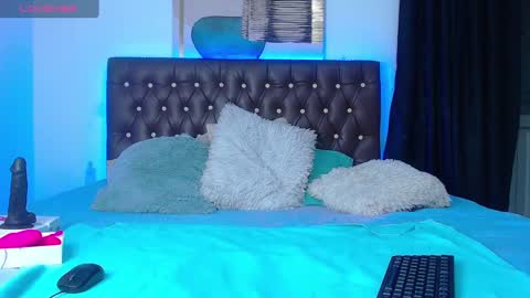 Kim online show from February 1, 2:47 am