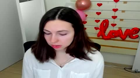 Kim online show from March 3, 1:37 pm