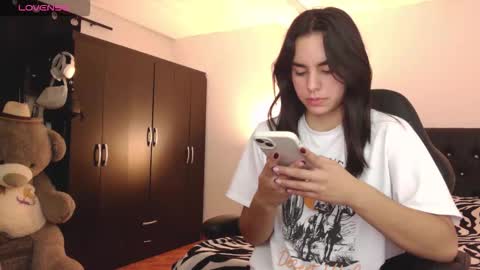 CAMI online show from September 24, 2:43 am