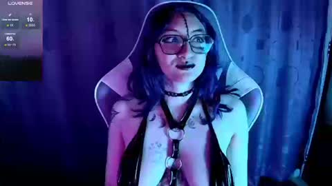   online show from September 13, 1:19 pm