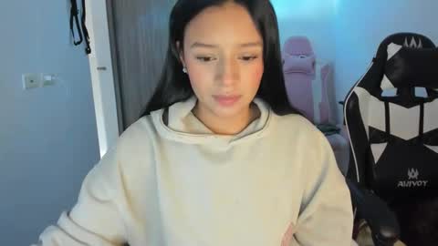 kimmi online show from September 28, 10:15 pm