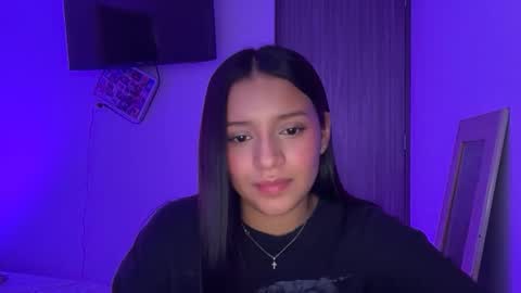 kimmi online show from March 17, 10:47 pm