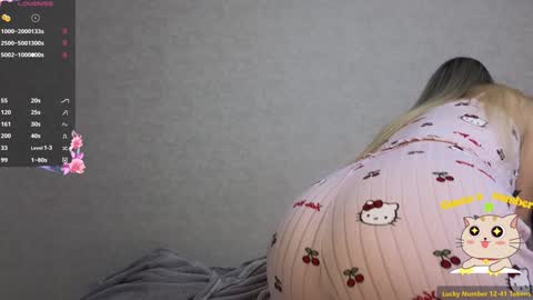 Kimmie online show from March 4, 7:11 pm