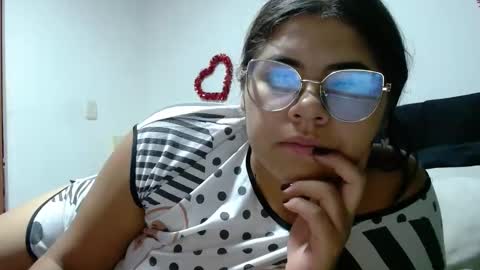 Kimmy online show from March 5, 3:08 am