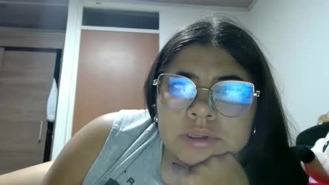 Kimmy online show from October 13, 3:31 am