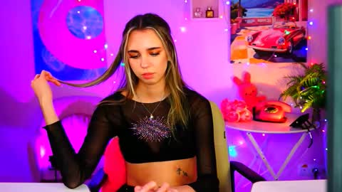 kimporins online show from March 5, 2:57 pm