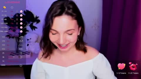 Hazel online show from April 12, 8:28 am