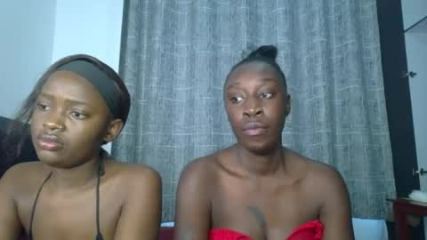 kinky_leila online show from June 22, 5:15 am
