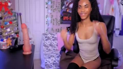 Kira21 13 online show from December 14, 1:00 am