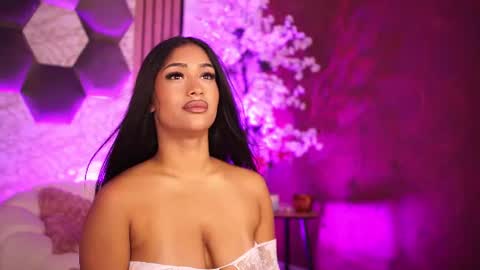kira krush online show from August 6, 4:30 am