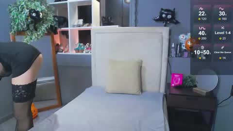 KiraNigt online show from October 19, 1:40 am