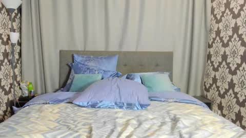 Kira online show from September 17, 3:43 pm