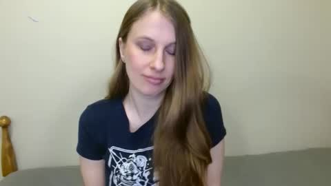 Allie online show from April 13, 3:13 pm