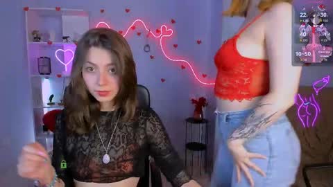 kitniss online show from May 28, 2:09 am