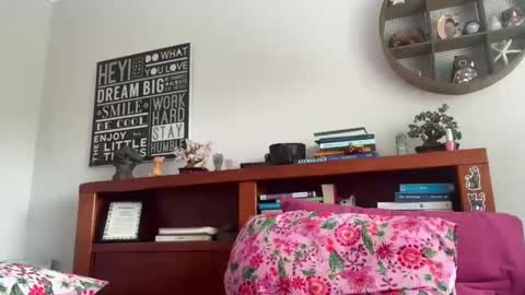 kittengirlxo online show from January 3, 3:05 am