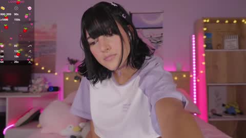      online show from December 6, 11:54 am