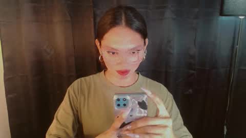 KITTY online show from September 27, 5:25 am