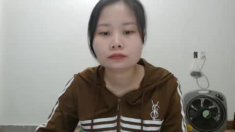 kitti_baby2x online show from March 13, 2:46 am