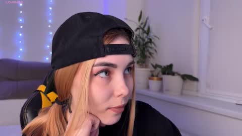 Veronica online show from March 23, 7:20 pm