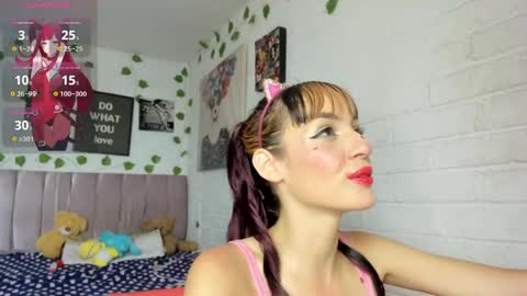  KITTY online show from April 2, 8:17 pm