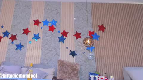 kitty__diamond_ online show from July 5, 4:19 am