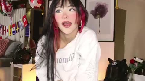kitty online show from June 18, 11:09 pm