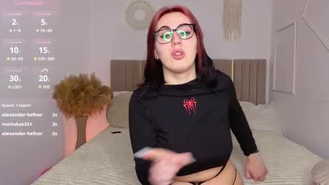 Shira online show from February 17, 11:04 pm