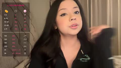 mia online show from February 12, 6:19 am