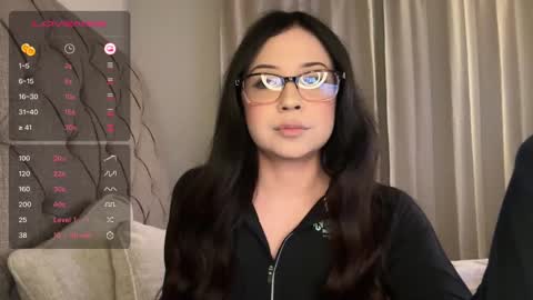 mia online show from February 6, 6:51 am