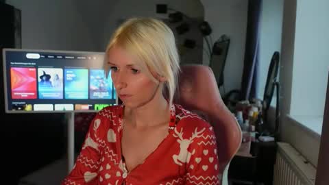 kittysxkat online show from November 23, 2:08 pm