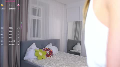 Alice online show from February 17, 7:02 pm