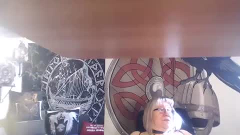 Michelle online show from November 23, 11:12 am