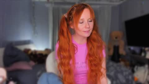 Klementinafanslyklementina6661 online show from April 9, 8:36 pm