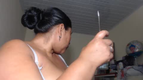 Kloe online show from October 2, 4:06 am