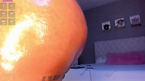 kloewandan online show from September 19, 1:59 am