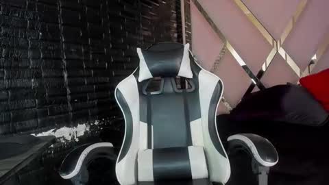 Knela6669 online show from February 25, 7:34 pm