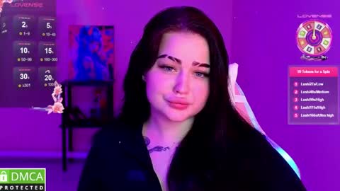 Mia online show from December 23, 10:23 pm