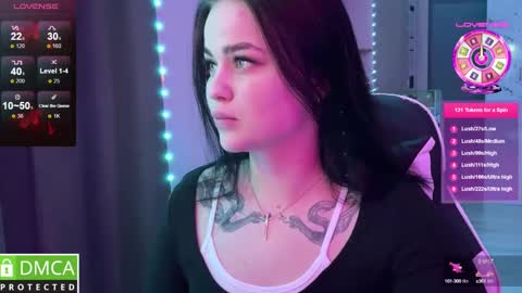 Mia online show from January 31, 7:18 pm