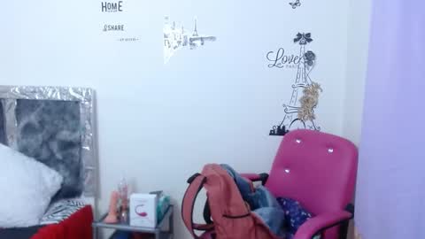 Cristina online show from January 13, 1:49 pm