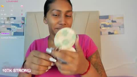 kristel_lee_ online show from May 27, 1:57 am
