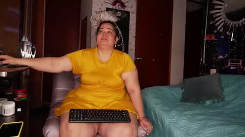 Kristen online show from February 16, 11:37 pm