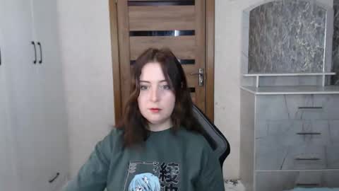 Kristy online show from November 20, 6:03 am